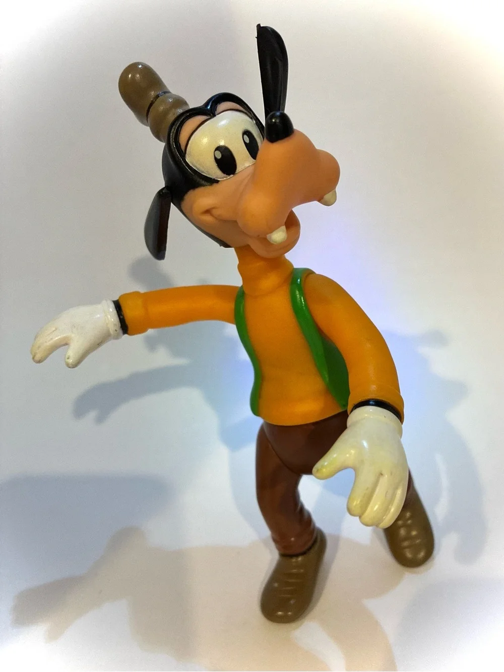 Vintage Disney’s GOOFY Poseable Figure, 6.5 inch.  1986